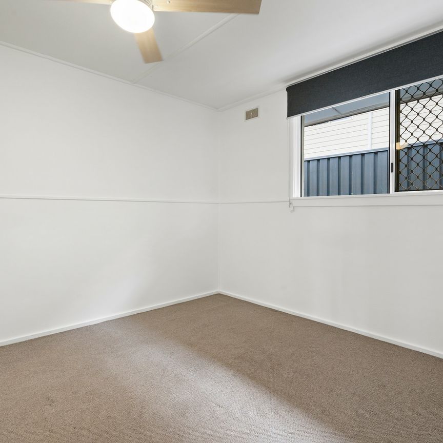 2/172 Jellicoe Street, NEWTOWN - Photo 1