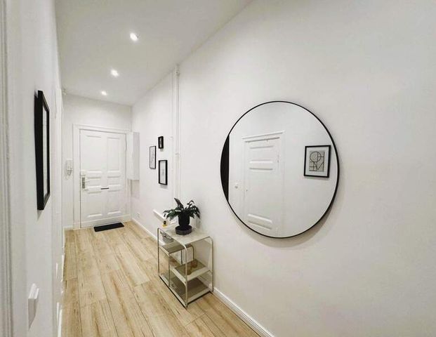Besichtigung 28.11. 16-17 Uhr! Charmantes, vollständig möbliertes Apartment im Herzen von Neukölln ab sofort - Foto 1