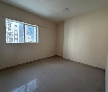 2BHK with Balcony | Sea View | 2 Baths | New Kitch - Photo 5