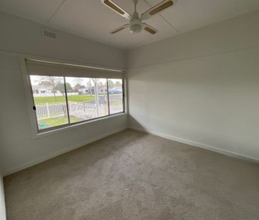 6 Pollock Avenue Traralgon - Photo 3
