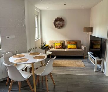 Alquiler de piso en Calle Amancio Ruiz Capillas, 20 - Foto 1