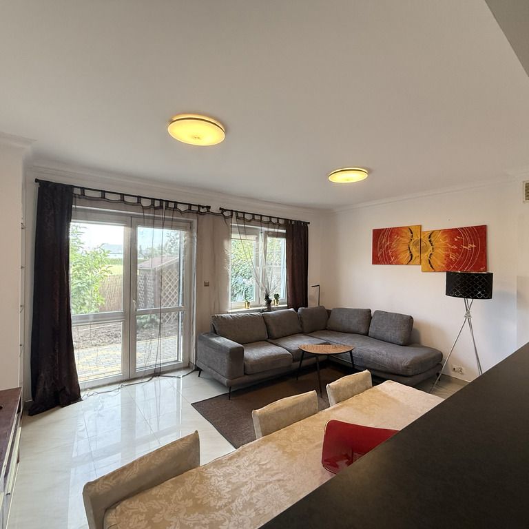 DOM SZEREGOWY Z OGRÓDKIEM NA WYNAJEM - Photo 1