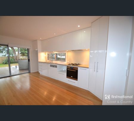 30B McIntosh Street, Shoalhaven Heads, NSW 2535 - Photo 5