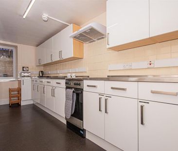 1 bedroom private hall to rent - Photo 4