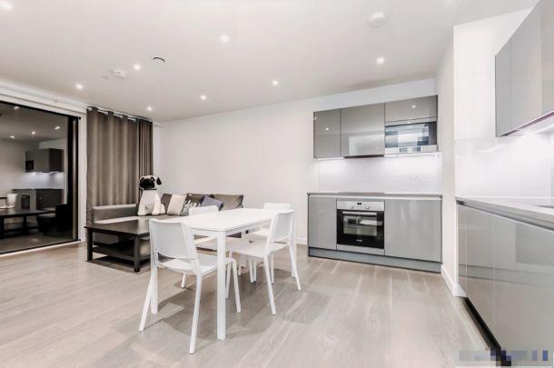 2 Bedroom 1 Bathroom Flat 603 - Photo 1