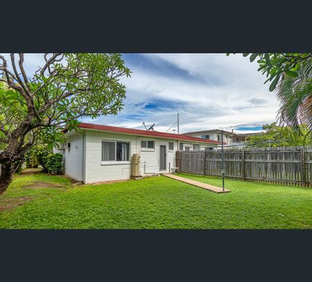 2/11 Crossland Court, Kirwan, Qld 4817 - Photo 1