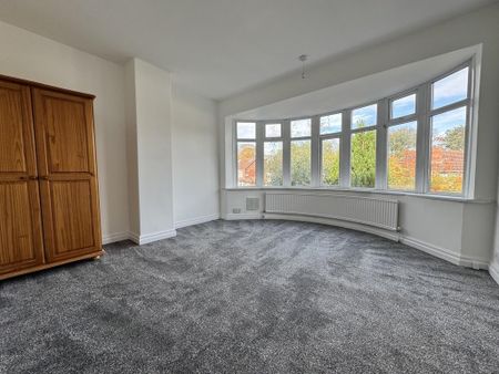 3 bedroom semi-detached house to rent - Photo 2
