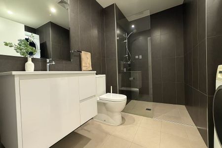 Stylish One-Bedroom Apartment in the Heart of Hurstville - Photo 3