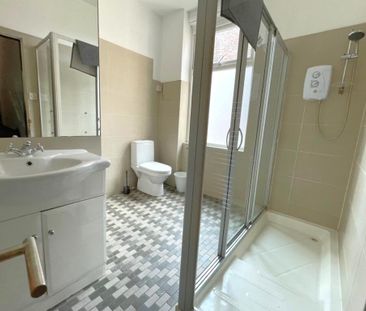 10 bedroom terraced house to rent - Photo 1