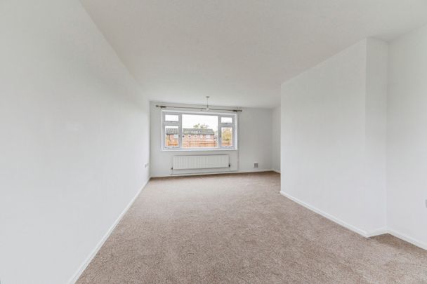 Maltby Close, Peterborough, Wittering - Photo 1