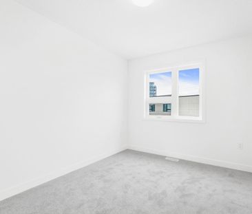 For Lease - 4902 Valera Road, Burlington, Ontario - Photo 6