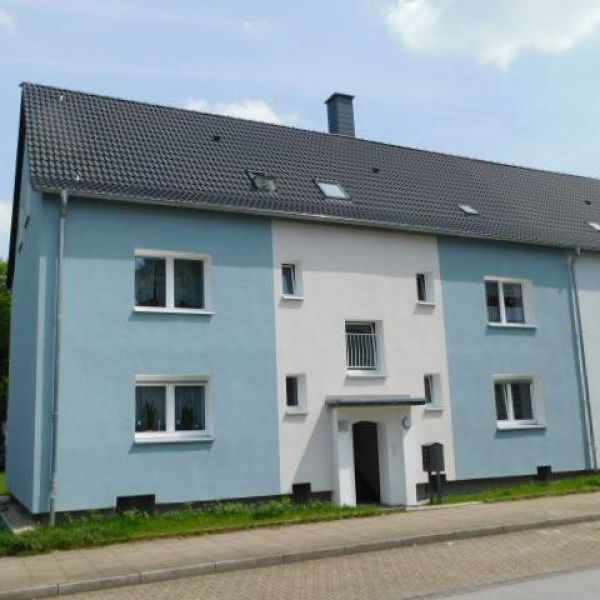 Schöne Dachgeschoss-Wohnung in Stadtnähe! - Foto 1