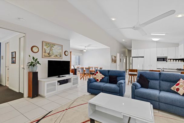 Coastal Family Living Opposite Parkland in the Heart of Maroochydore - Photo 1