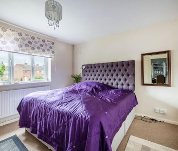 3 bedroom maisonette to rent - Photo 1