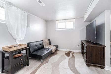 For Lease - 1078 Eastmount Avenue Unit# 2, Mississauga, Ontario - Photo 3