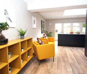 1 bedroom in a house share to rent - Photo 4
