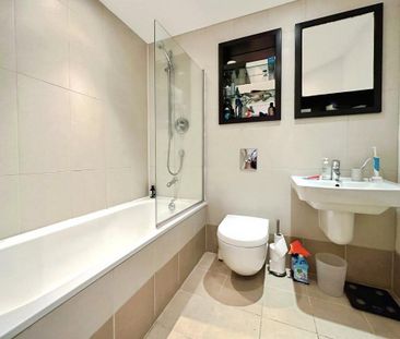 1 bedroom flat to rent - Photo 6