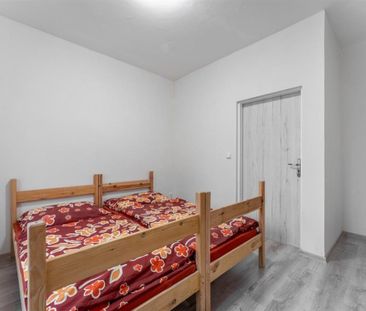 Pronájem bytu atypický 140 m2 - Fotografie 4