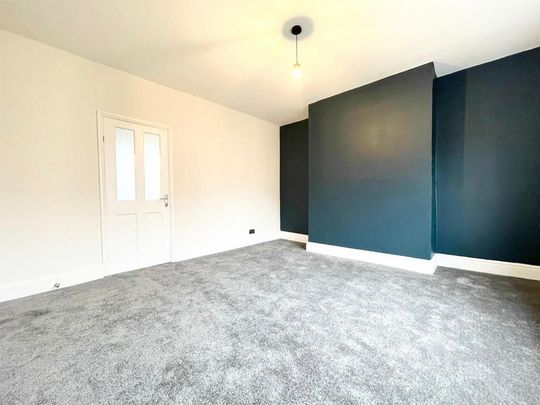 2 bedroom semi-detached house to rent - Photo 1