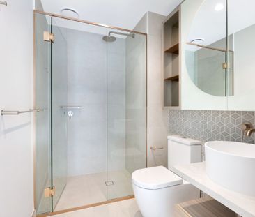 Port Melbourne Apartment With Stunning City Views - Photo 5