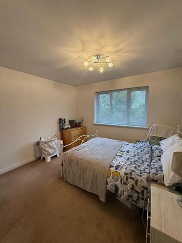 3 bedroom flat to rent - Photo 5