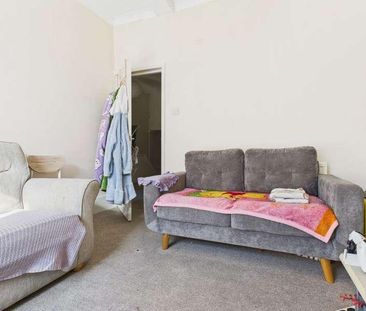 St Georges Road, Brighton, BN2 - Photo 1