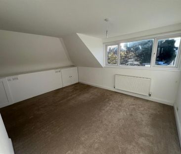 3 bedroom detached bungalow to rent - Photo 4