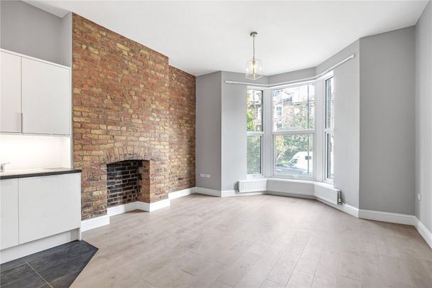 Amhurst Road, Hackney, London, E8 2AW - Photo 1