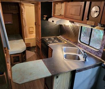 RV for rent in Roberts Creek available Nov 1 - Photo 1