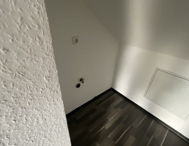 Schöne 1-Zimmer-DG-Wohnung in Rotenburg - Photo 1