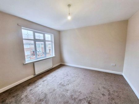 2 bed upper flat to rent in NE3 - Photo 5