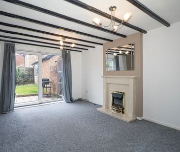 3 bedroom semi-detached to let - Photo 1