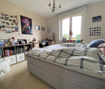 Alleenstaande woning met 3 slaapkamers en dubbele garage te Ardooie - Foto 1