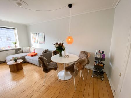 Fin 1-værelses lejlighed med to altaner i Aalborg midtby - Photo 5