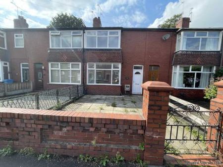 2 bedroom property to rent in Oldham - Photo 2