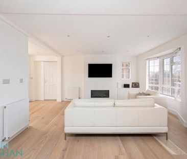 4 bedroom semi-detached house to rent - Photo 3