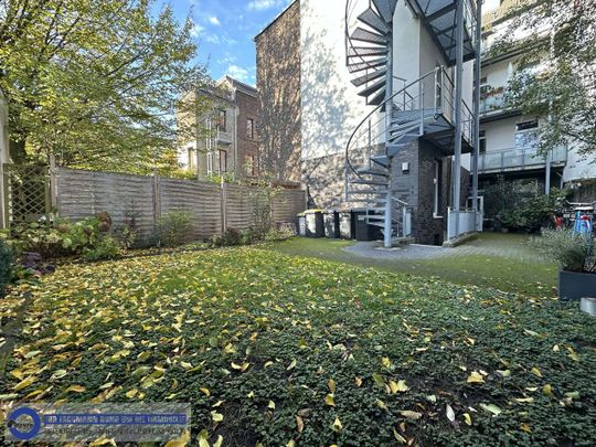 Köln: RUHIGES INNENHOF APPARTEMENT MIT HOHEN DECKEN UND GEMEINSCHAFTSGARTEN - Photo 1