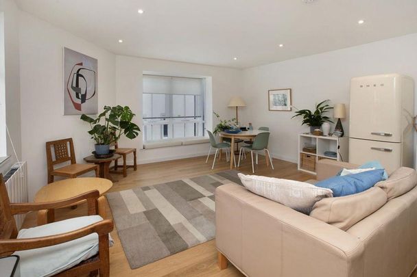 2 bedroom apartment to rent - Photo 1