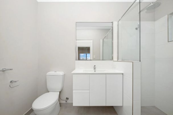 Brand New 4-Bedroom Home – Modern Comfort & Style! - Photo 1