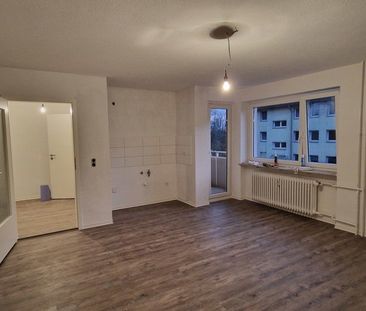 Anschauen wird sich lohnen - 1 Zimmer mit Balkon! - Foto 4