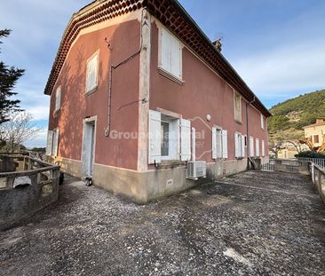 Location Appartement 3 pièces 68m² - Photo 3