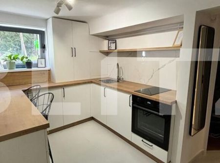 Prima inchiriere! Apartament 2 camere, decomandat, totul nou, Centru - Photo 2