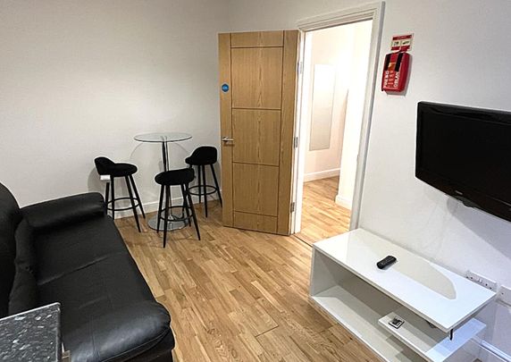 3 Bed Flat, Lillie House, LE2 - Photo 1