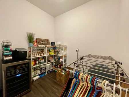 For Lease - 460 Dundas Street Unit# 220, Hamilton, Ontario - Photo 5
