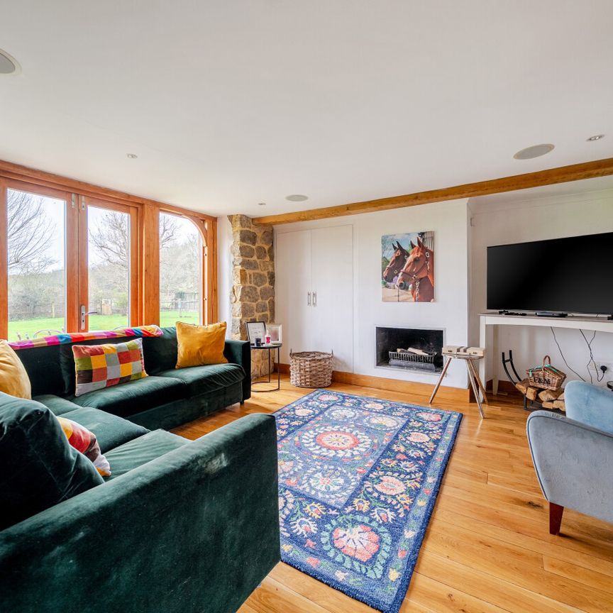 5 bedroom house to rent - Photo 1