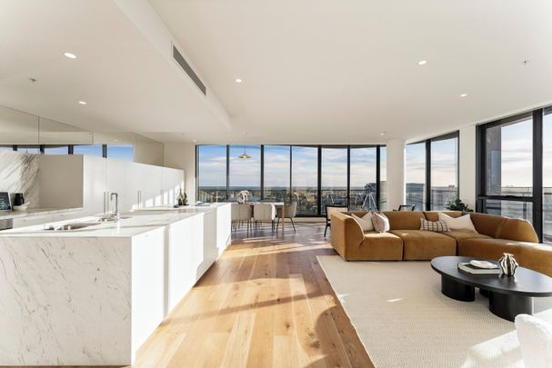 Unrivalled Penthouse with Melbourne’s Most Spectacular Views - Photo 1