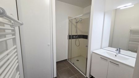 Location Appartement 3 pièces 69m² ORLEANS 45000 - Photo 2