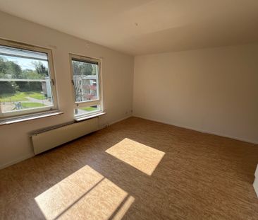 Järnvägen, Gusum - Photo 4