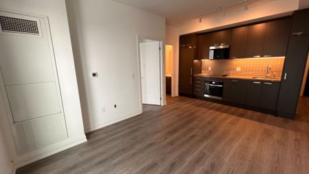 For Lease - 20 Soudan Avenue Unit# 2511, Toronto, Ontario - Photo 4