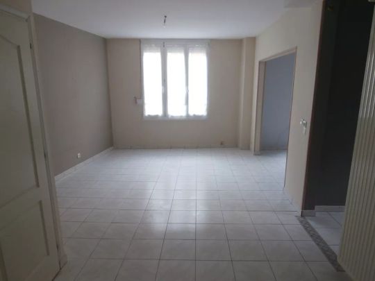 Location maison T7 143.00m² à Trepail (51380) - Photo 1